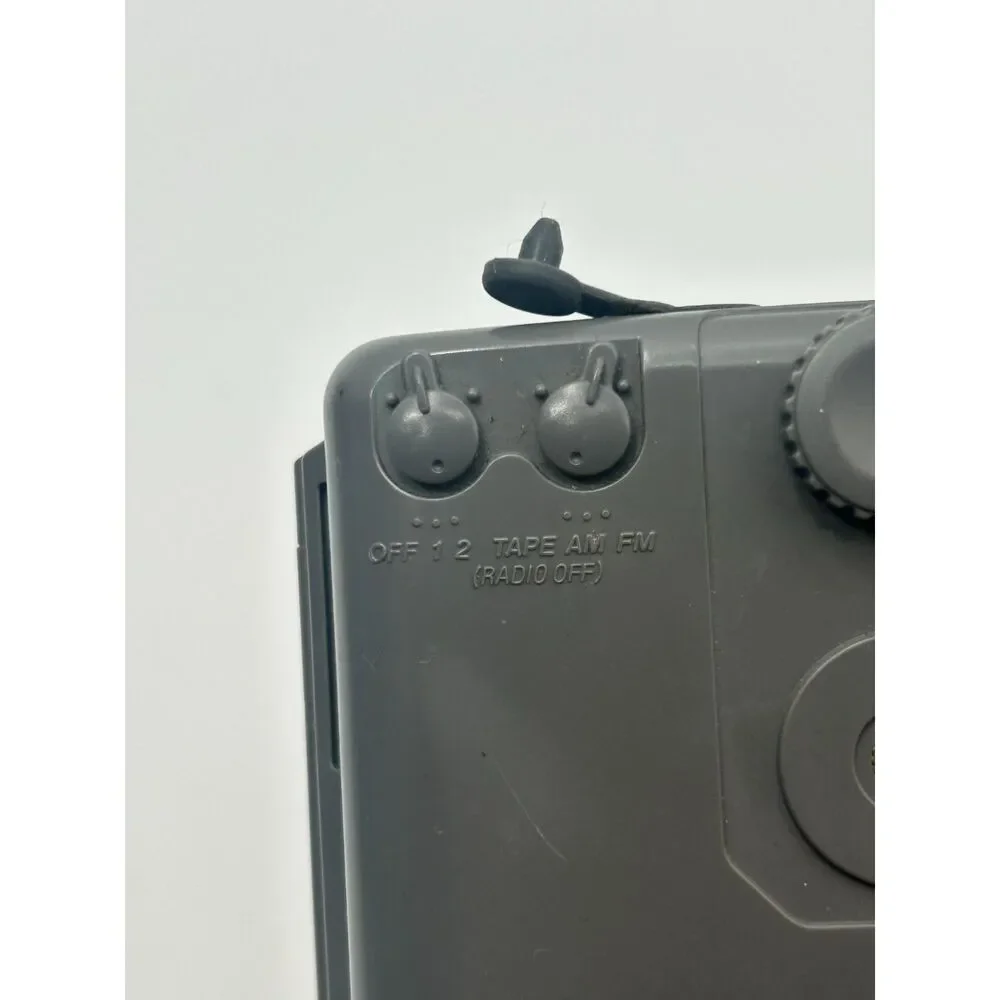 Sony WM-SXF10 WalkMan Sports Radio/Cassette Player Am Fm PARTS/REPAIR